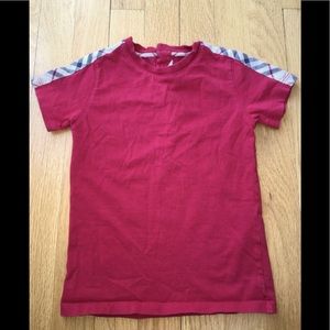 AUTH Burberry t-shirt